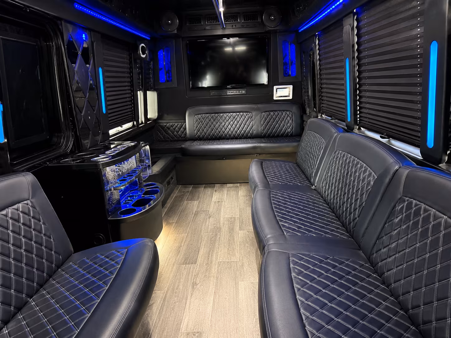 Rent a Bus to Rhode Island T.F. Green International Airport