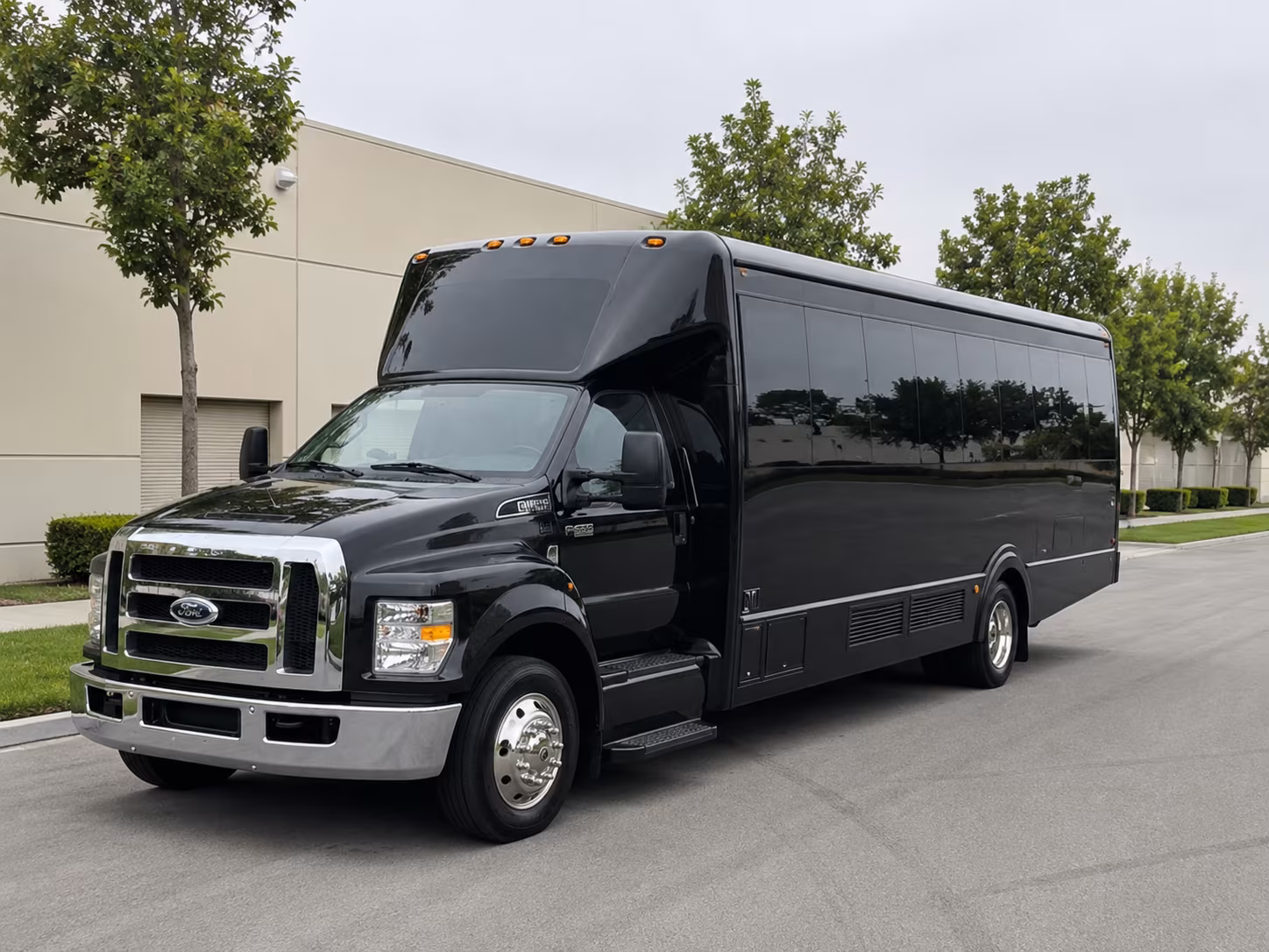 Cambridge Homecoming & Prom Party Bus Rentals